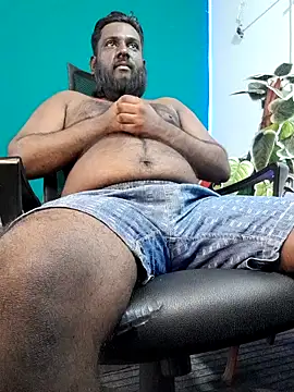 rayansmith_ (M young) - Rub my bulge spit cock