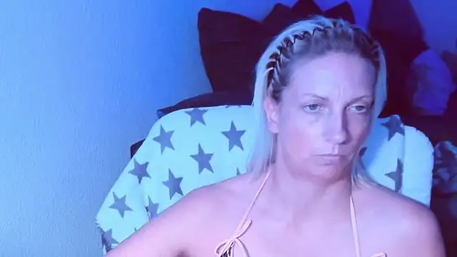 SexyJulia21 webcam