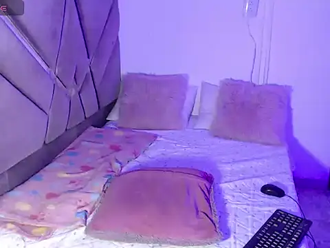 Keily_Tsx1 webcam