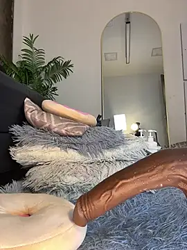 Isa__Blanc webcam