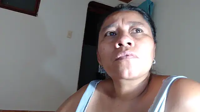 adrixxx38 webcam