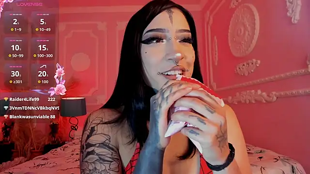 Kat_VonDe webcam