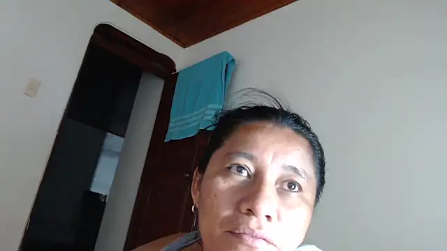 adrixxx38 webcam