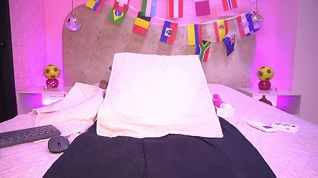 zzoe_ webcam