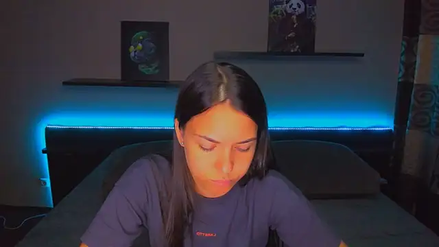 AlexaBarkley webcam