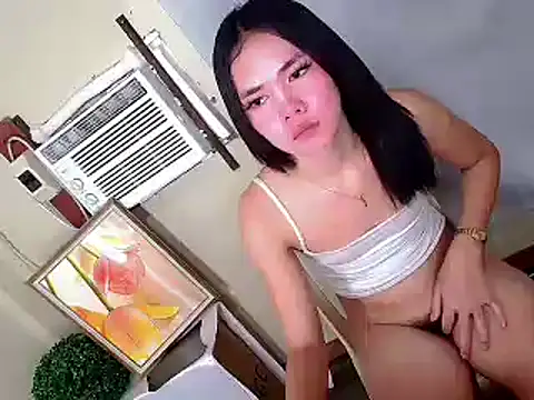 miss_satisfaction webcam