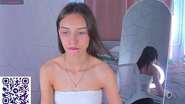 Tiffany-Grace webcam