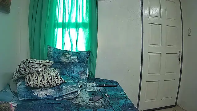 GoldenPussyXOXO
