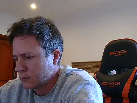 TroyDieselXXX webcam