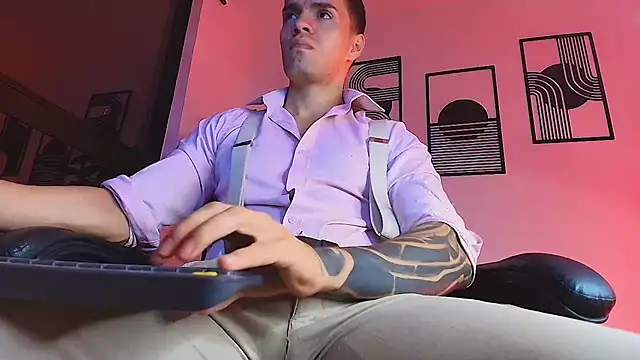ALPHA_DOMINUS_ webcam