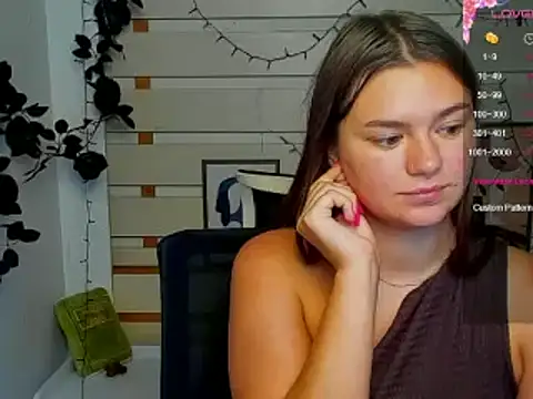 Josephine_Kiss webcam