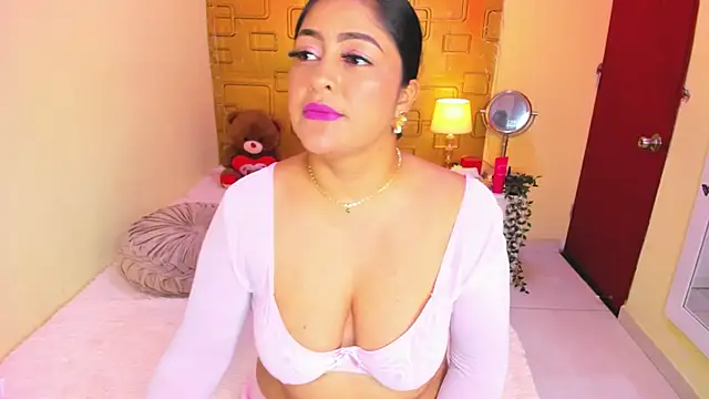 Julia_Haye webcam