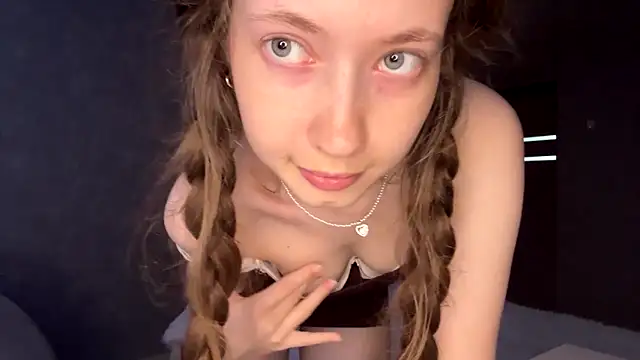 Emily_Mur_ webcam