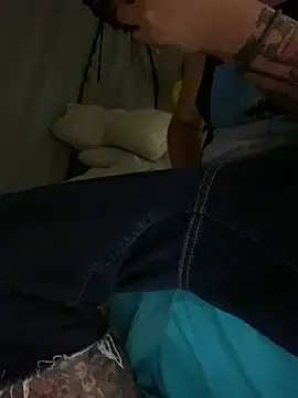 GusanoDelicioso webcam