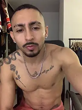 NicolasChest_xxx webcam