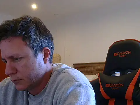 TroyDieselXXX webcam