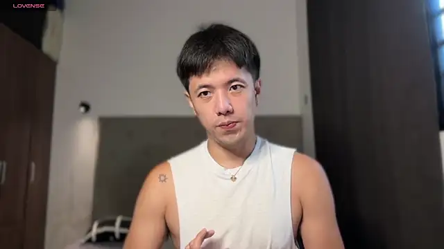 addictiveboi (M young) - Public cumshow!