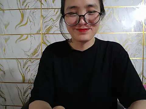 Lyzizi_lovely09 webcam