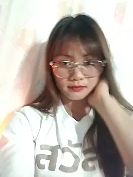 Sisi_dy01