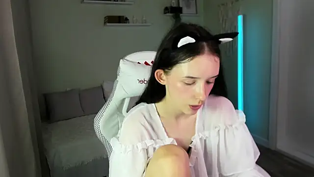 AnnaOddy webcam