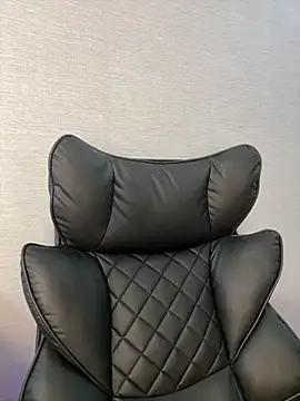 KimEvanss webcam