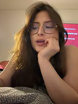 Sweet-daisha webcam