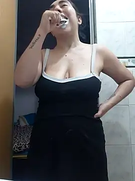 SweetyNaugthy webcam