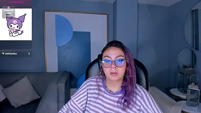 LoiseHarper webcam