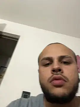 ladyandnico webcam