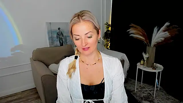SatineDesire webcam