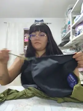 Louise_0105 webcam