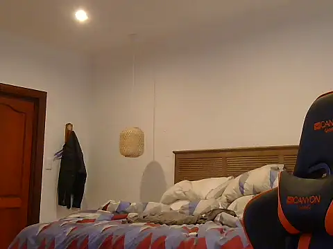 TroyDieselXXX webcam