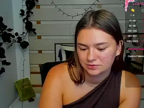 Josephine_Kiss webcam