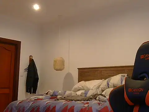 TroyDieselXXX webcam