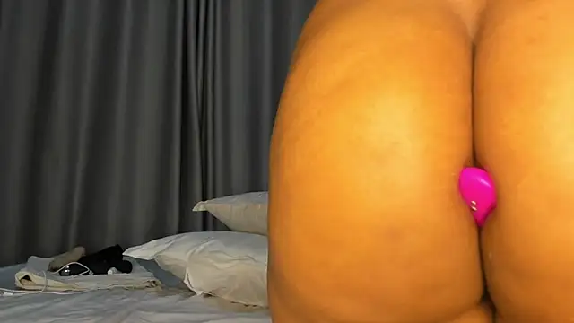 thee_sexy_goddess webcam