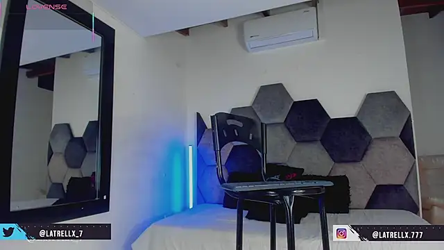 Latrellx7 webcam