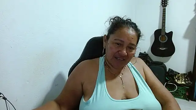 katia_mature webcam