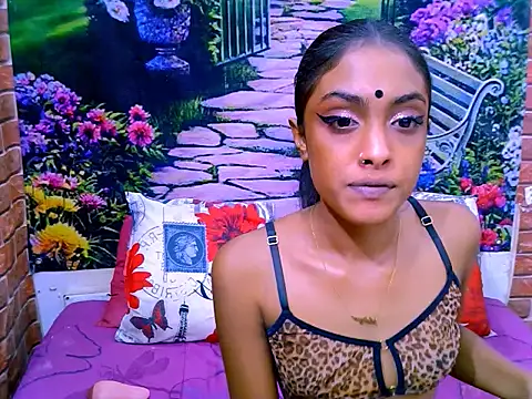 IndianPretty14u2Luv live cam on StripChat