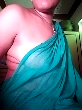 Tamil_Kavitha webcam
