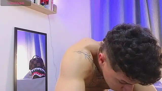 ASHTON_HILS webcam