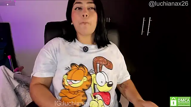 lucy26_ webcam