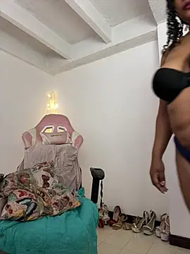 Michel_Jones webcam