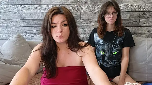 Vika_loves_you webcam