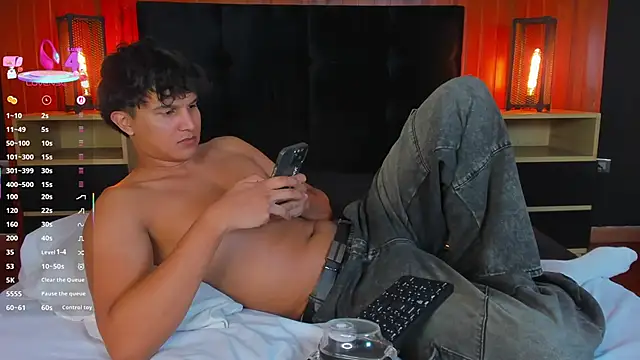 Leo_Savage_