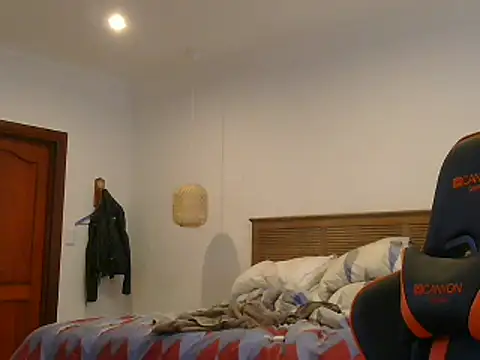 TroyDieselXXX webcam