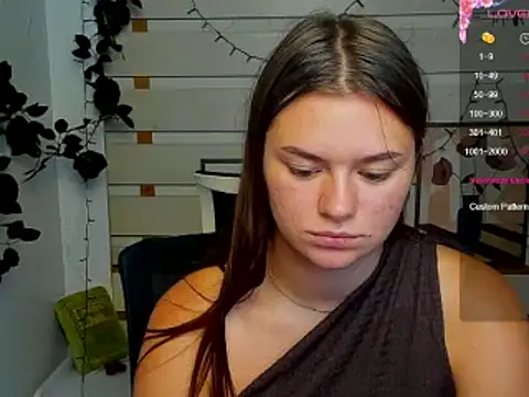 Josephine_Kiss webcam