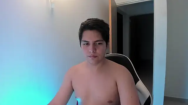 Asta_YunoXXX webcam