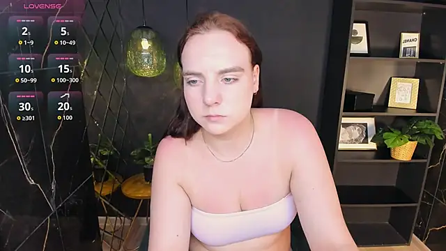 Candy_Queen__ live cam on StripChat