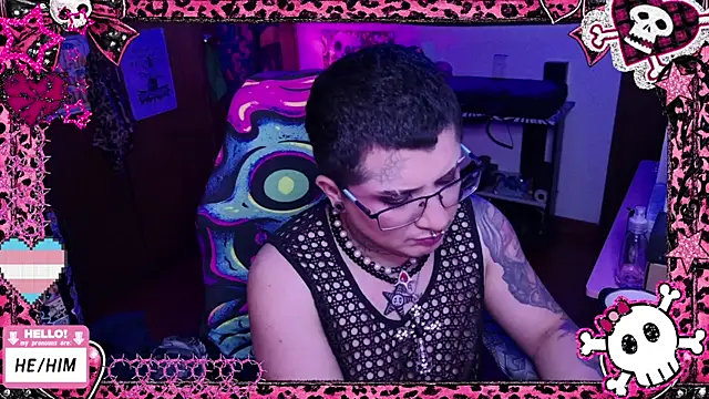 masterkevinftm live sex cam