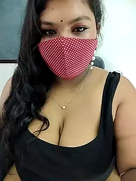 Cutee_Amrita webcam